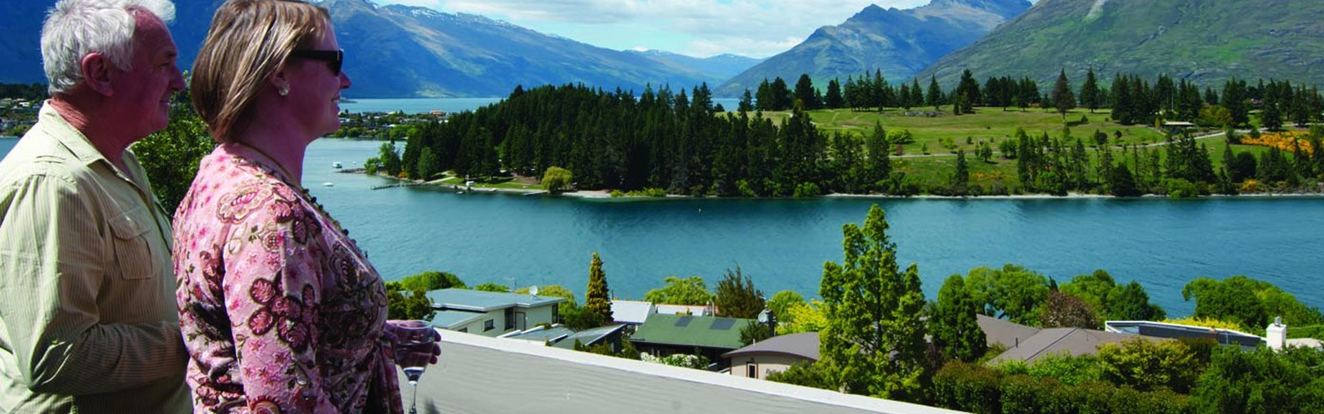 Copthorne Hotel & Apartments Queenstown Lakeview